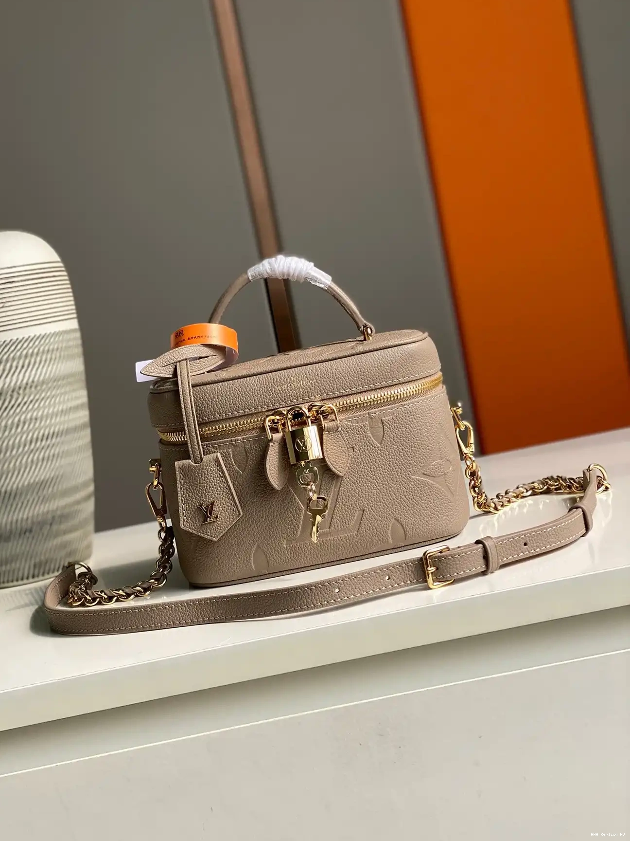 Aaa replica ru LOUIS VUITTON PM VANITY 0607